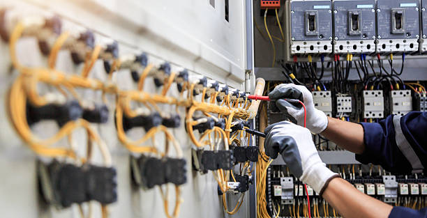 Professional Electrician technician working in West Freehold, NJ